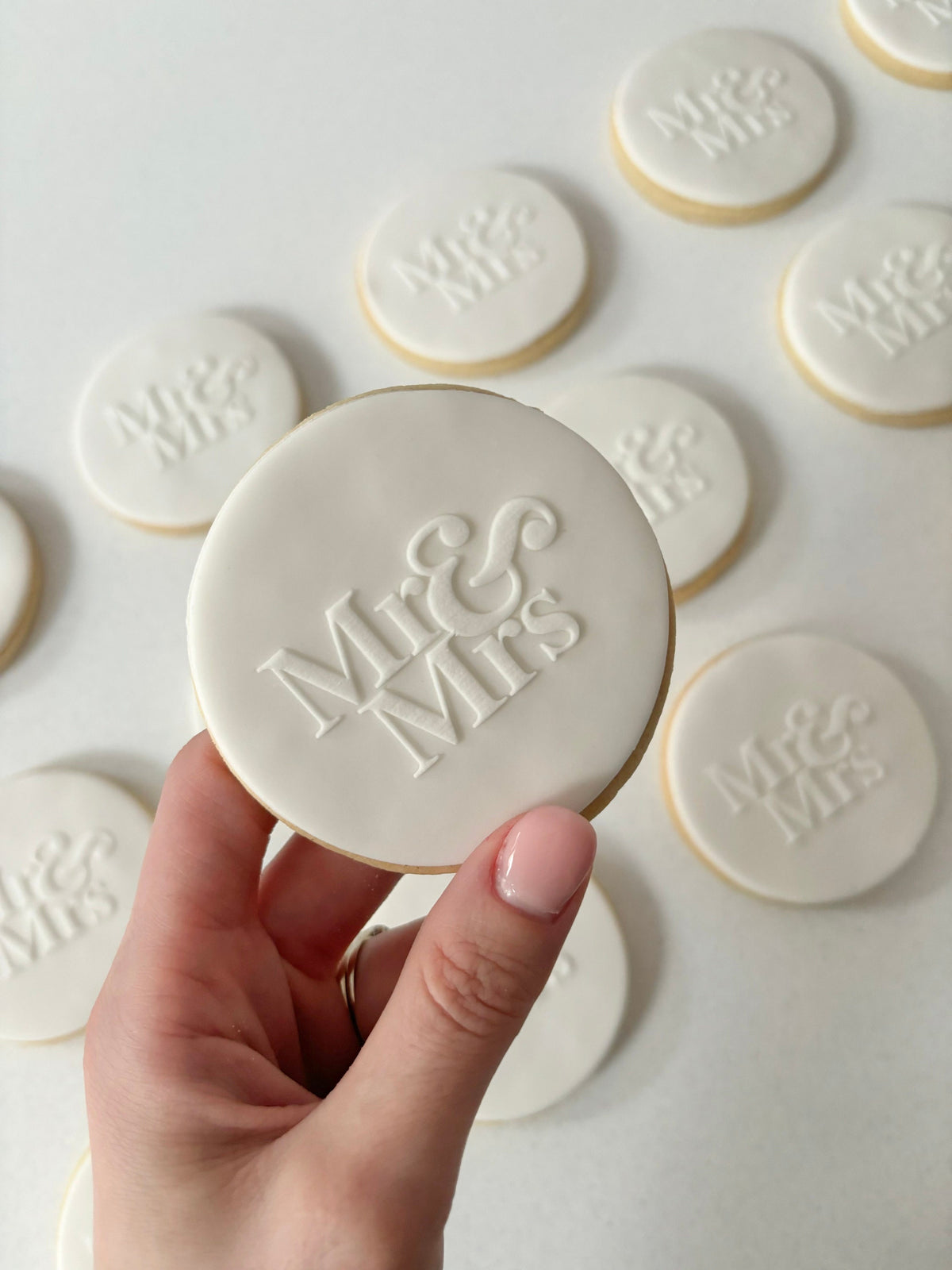 Mr & Mrs Wedding Cookies | Biscuits | Favours |