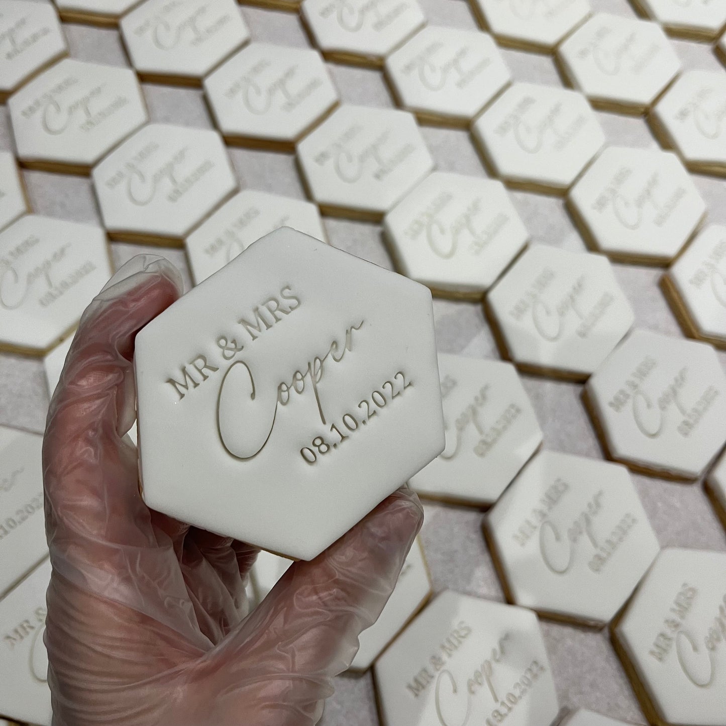 Personalised Wedding Cookies | Biscuits | Favours | MR & MRS