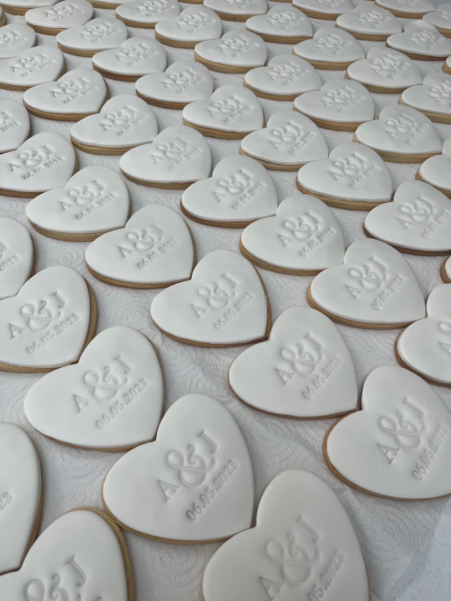 Personalised Wedding Cookies | Biscuits | Favours | Heart Shape