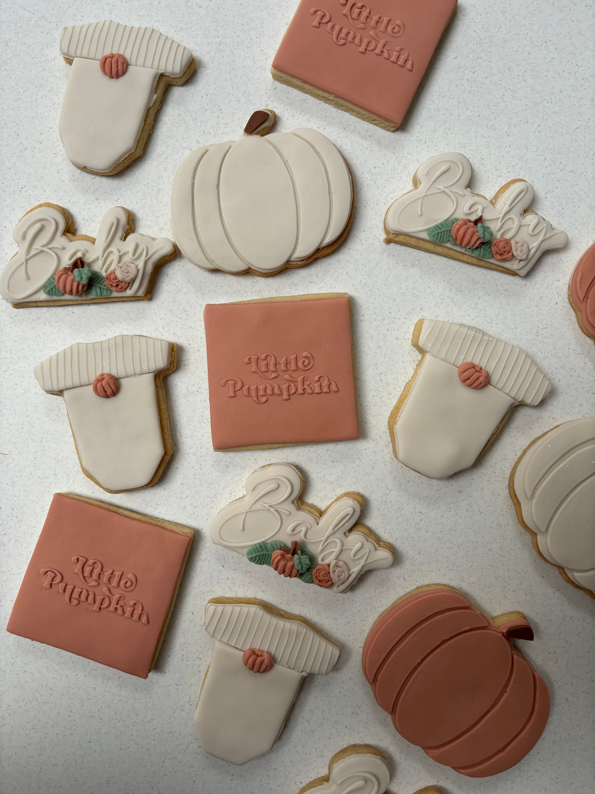 Autumn Baby Shower Set | Little pumpkin | Halloween